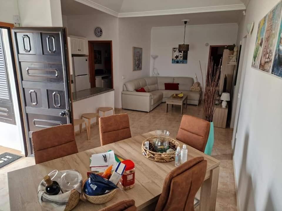 Villa Juanita, Puerto Del Carmen, Lanzarote Tías Extérieur photo